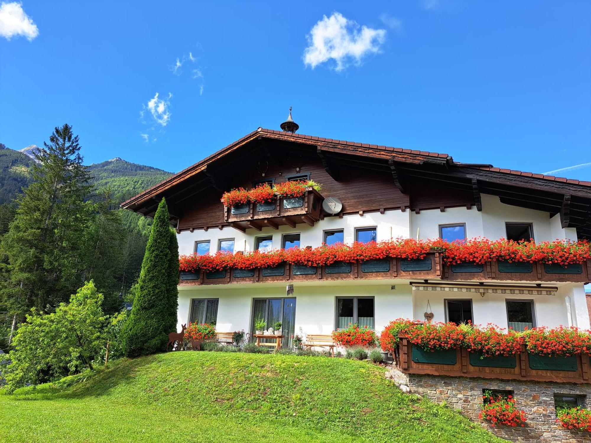 Hotel Garni Landhaus Buertlmair Hinterstoder Εξωτερικό φωτογραφία